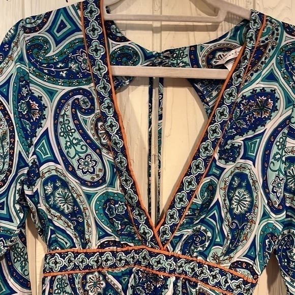 TRINA TURK BOHO  COVERUP TIE NECKLINE SIZE XS NEW WITH TAGS - Picture 2 of 12